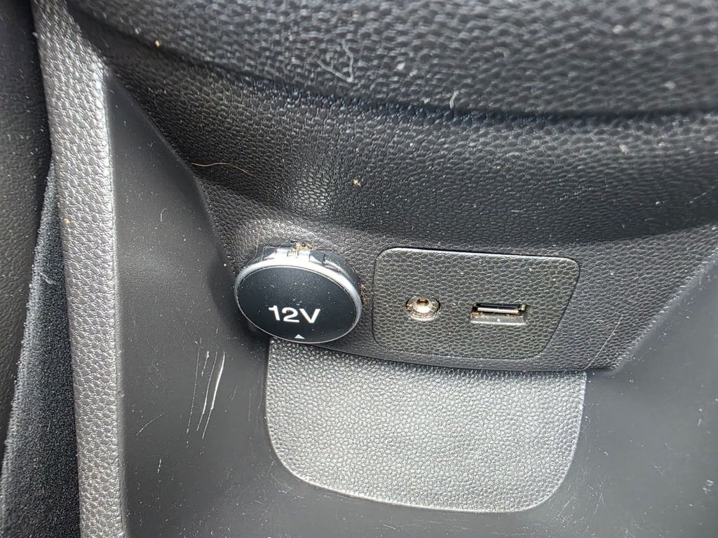 Used Ford Fiesta 2014 for sale - 76261015: Photo 31