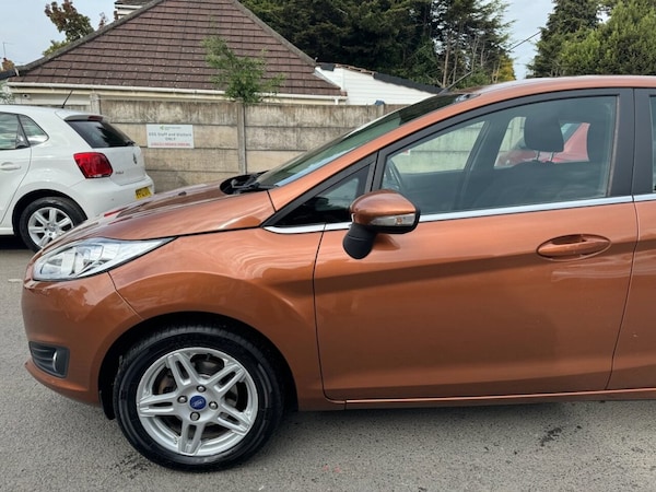 Used Ford Fiesta 2014 for sale - 76256334: Photo 11