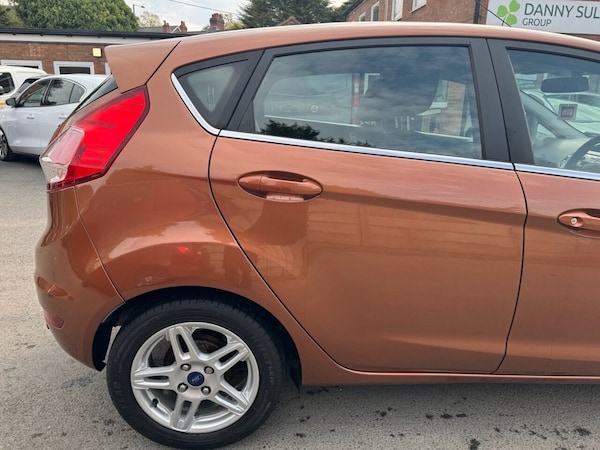 Used Ford Fiesta 2014 for sale - 76256334: Photo 22