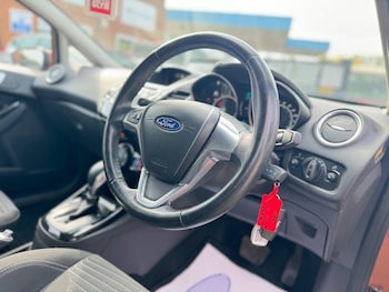 Used Ford Fiesta 2014 for sale - 76256334: Photo 3