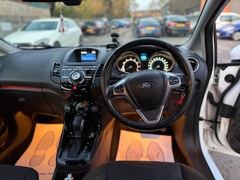 Used Ford Fiesta 2013 for sale - 77276901: Photo