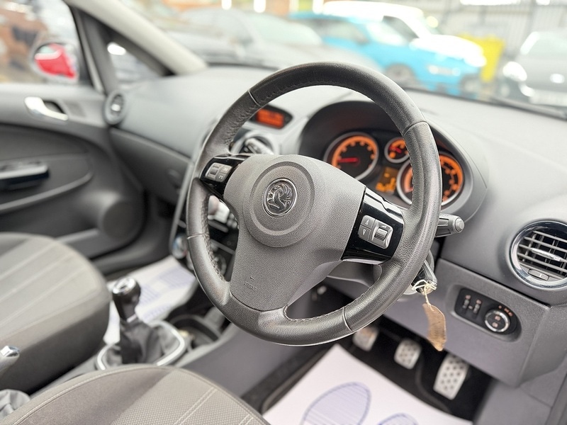 Used Vauxhall Corsa 2012 for sale - 77423072: Photo 3