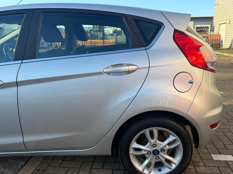 Used Ford Fiesta 2014 for sale - 77149381: Photo 24