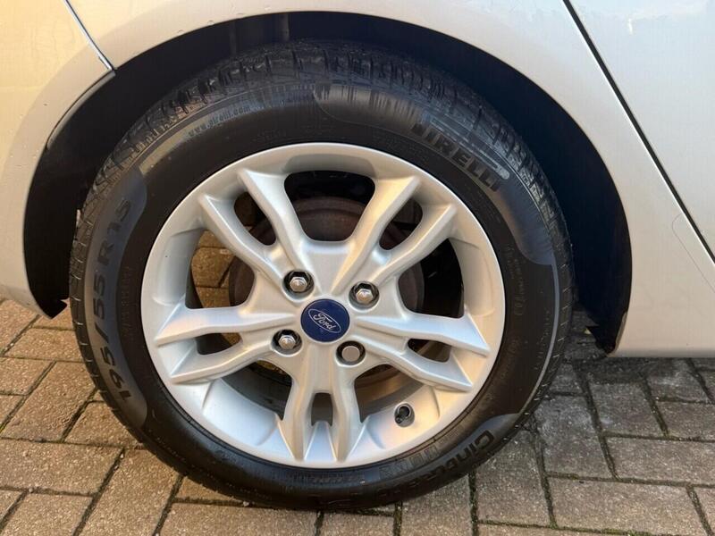 Used Ford Fiesta 2014 for sale - 77149381: Photo 47