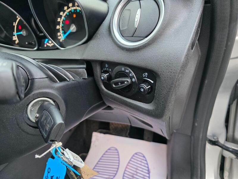 Used Ford Fiesta 2015 for sale - 77687303: Photo 29