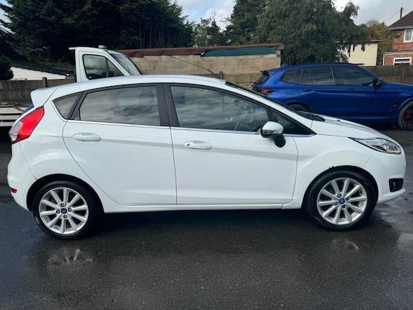 Used Ford Fiesta 2015 for sale - 76323663: Photo 12