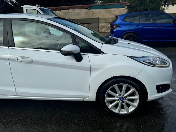 Used Ford Fiesta 2015 for sale - 76323663: Photo 14