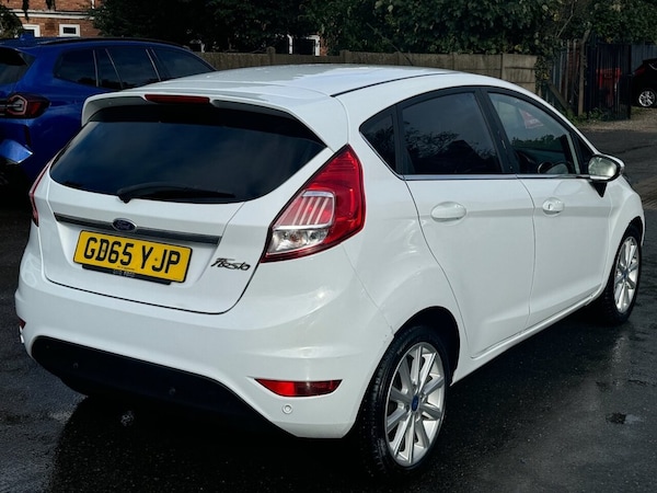 Used Ford Fiesta 2015 for sale - 76323663: Photo 17