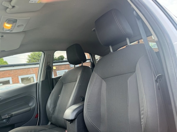 Used Ford Fiesta 2015 for sale - 76323663: Photo 40