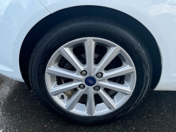 Used Ford Fiesta 2015 for sale - 76323663: Photo 50