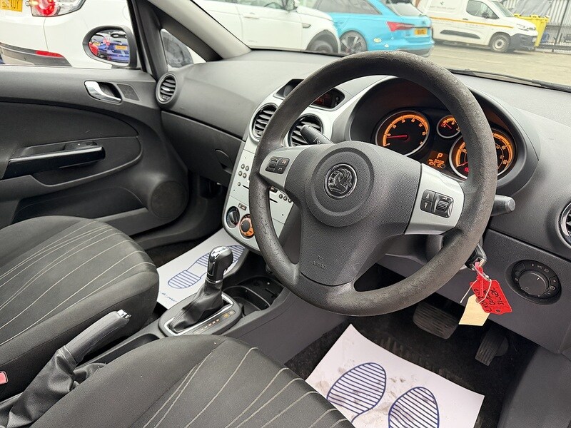 Used Vauxhall Corsa 2009 for sale - 77796767: Photo 28