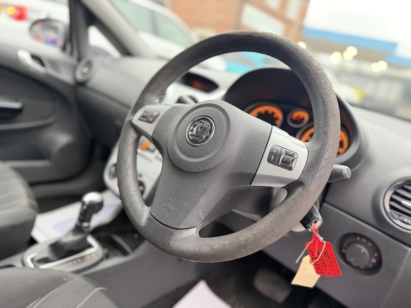 Used Vauxhall Corsa 2009 for sale - 77796767: Photo 3