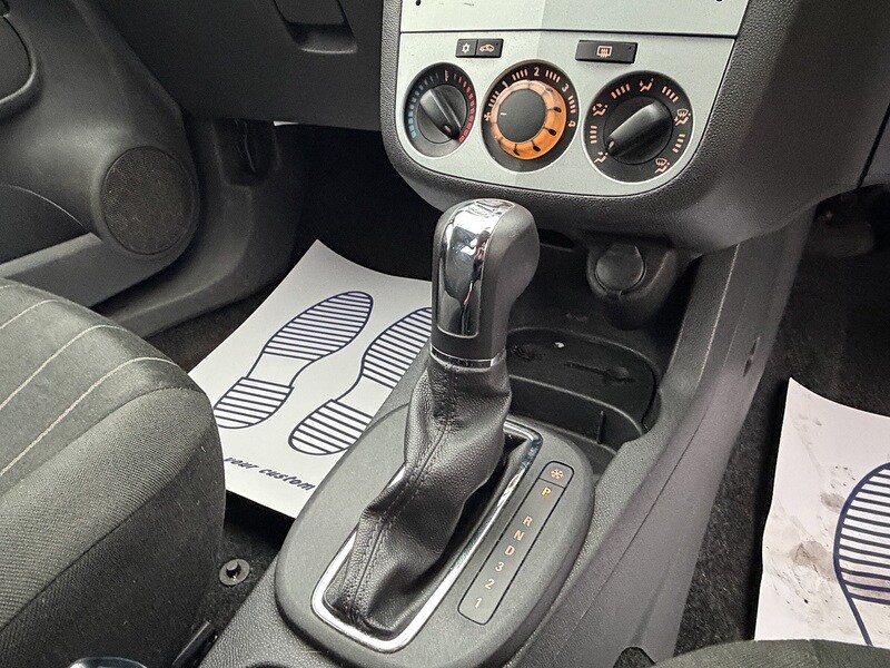 Used Vauxhall Corsa 2009 for sale - 77796767: Photo 31