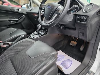 Used Ford Fiesta 2014 for sale - 77651116: Photo