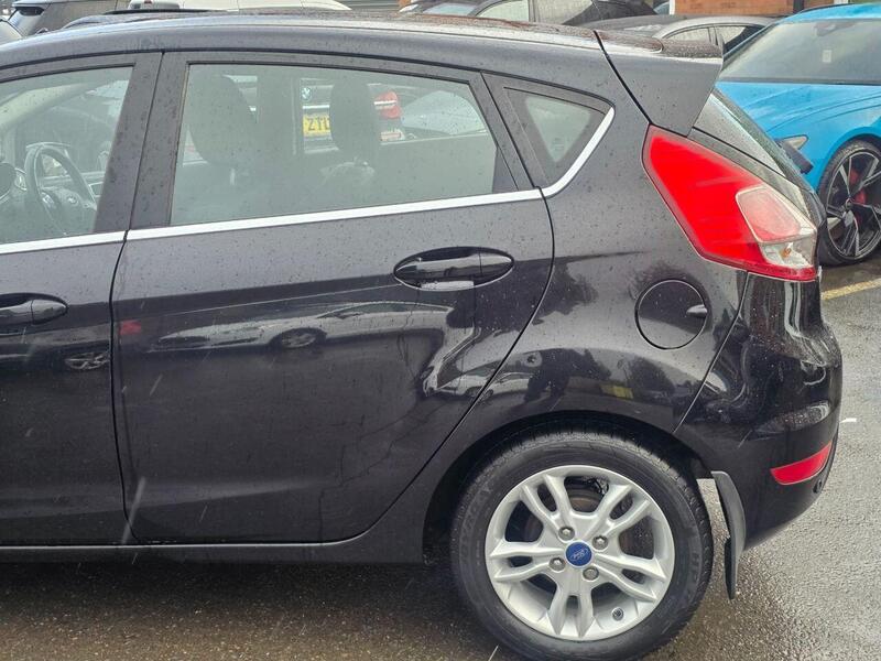 Used Ford Fiesta 2016 for sale - 77149388: Photo 12