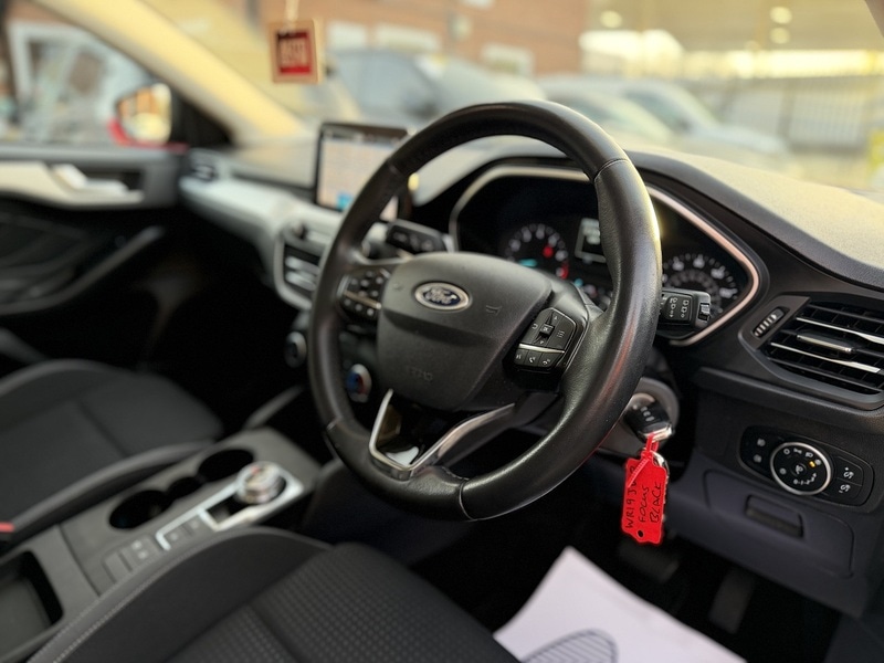 Used Ford Focus 2019 for sale - 77303155: Photo 3