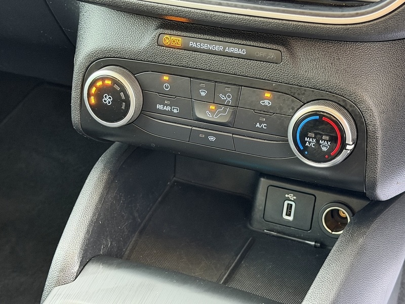 Used Ford Focus 2019 for sale - 77303155: Photo 32