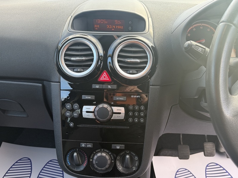 Used Vauxhall Corsa 2014 for sale - 78077239: Photo 30