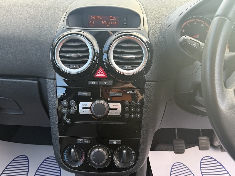 Used Vauxhall Corsa 2014 for sale - 78077239: Photo 32