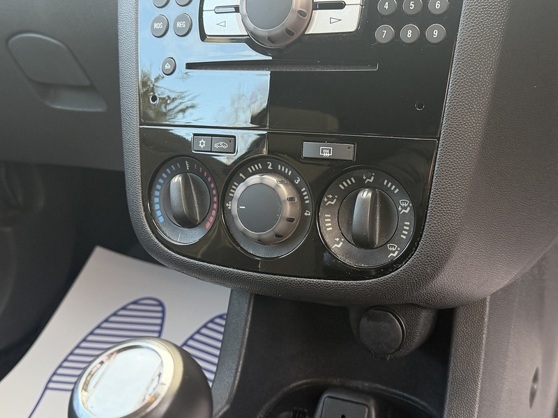 Used Vauxhall Corsa 2014 for sale - 78077239: Photo 35