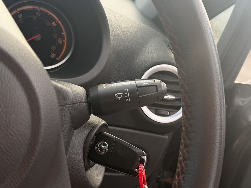 Used Vauxhall Corsa 2014 for sale - 78077239: Photo 38