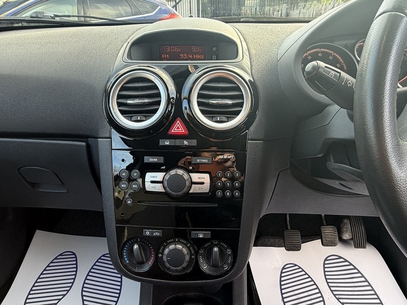 Used Vauxhall Corsa 2014 for sale - 78077239: Photo 41