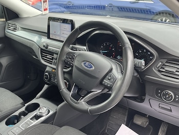Used Ford Focus 2019 for sale - 77998350: Photo