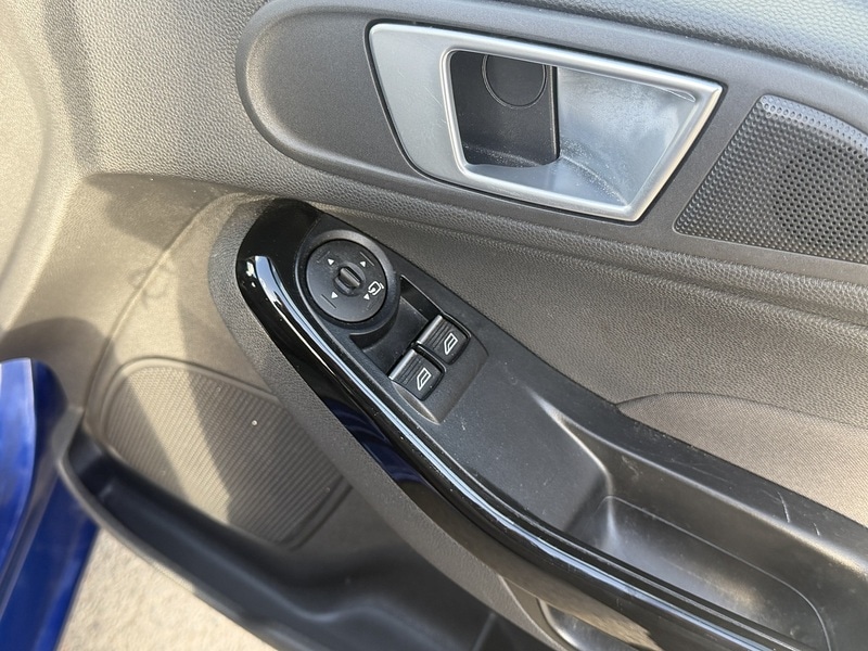 Used Ford Fiesta 2017 for sale - 78077241: Photo 46