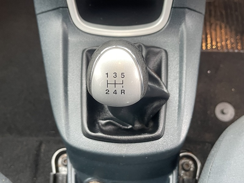 Used Ford Fiesta 2012 for sale - 77902492: Photo 28