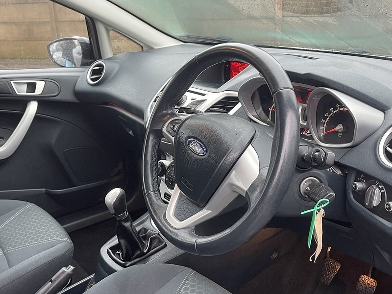 Used Ford Fiesta 2012 for sale - 77902492: Photo 3