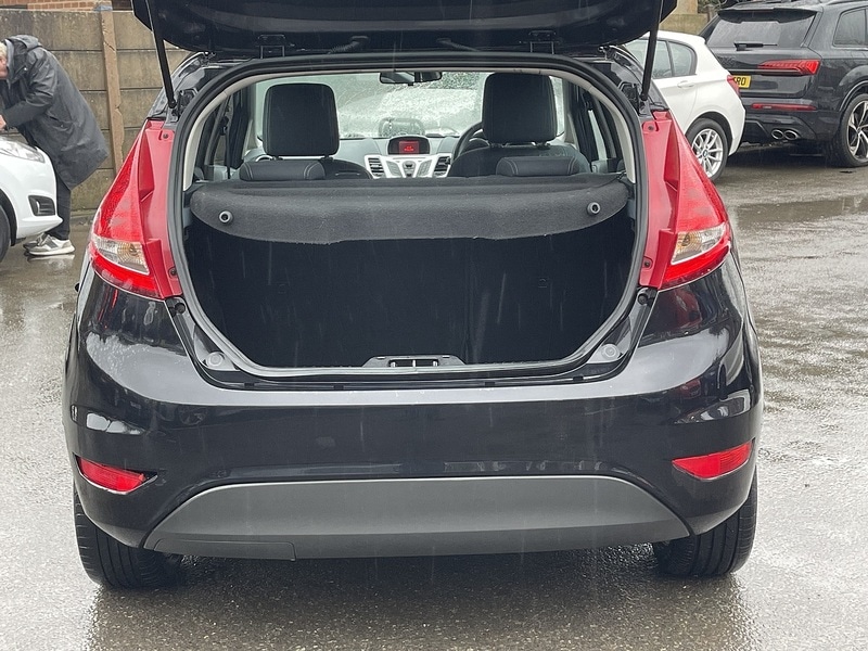 Used Ford Fiesta 2012 for sale - 77902492: Photo 37