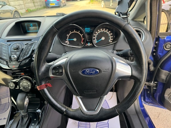 Used Ford Fiesta 2014 for sale - 76256596: Photo 25