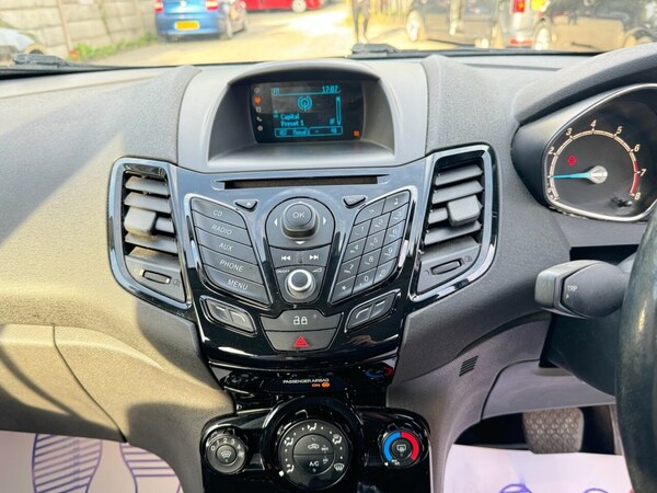 Used Ford Fiesta 2014 for sale - 76256596: Photo 29