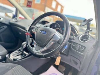 Used Ford Fiesta 2014 for sale - 76256596: Photo 2