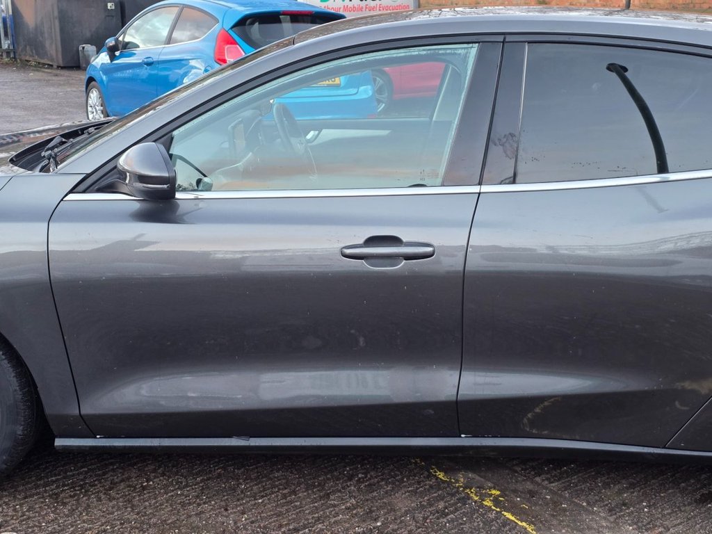 Used Ford Focus 2020 for sale - 76910232: Photo 20