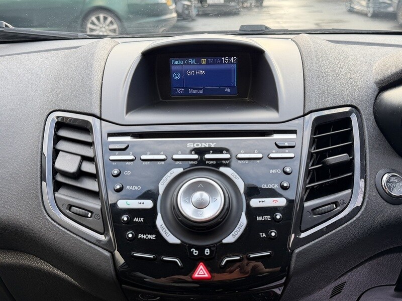 Used Ford Fiesta 2013 for sale - 77398219: Photo 32