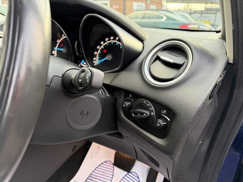 Used Ford Fiesta 2013 for sale - 77398219: Photo 50