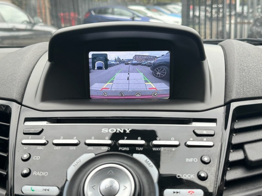 Used Ford Fiesta 2015 for sale - 76304026: Photo 11