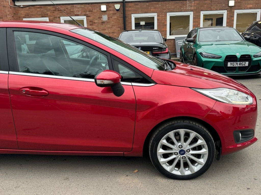 Used Ford Fiesta 2015 for sale - 76304026: Photo 15