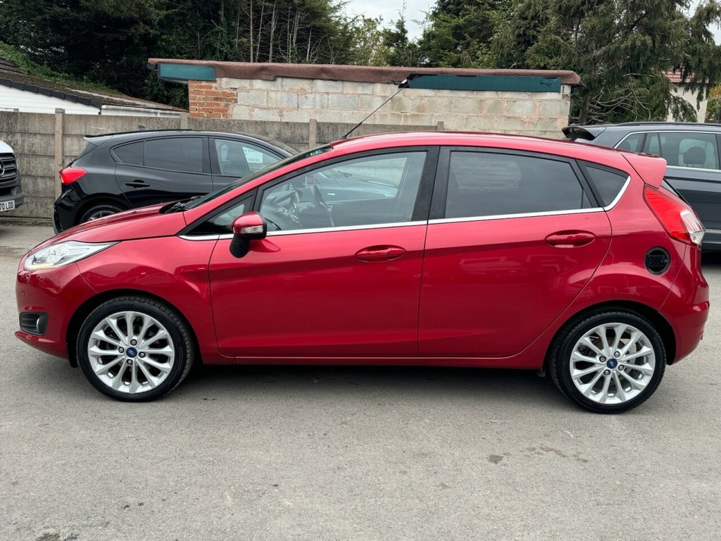 Used Ford Fiesta 2015 for sale - 76304026: Photo 27