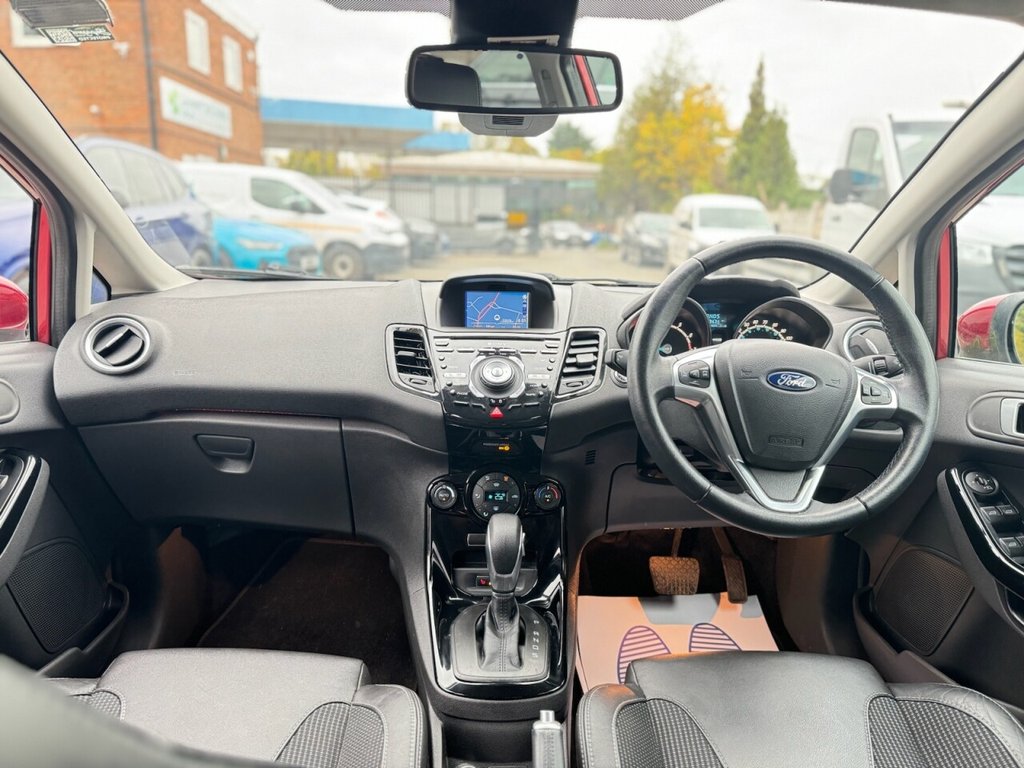 Used Ford Fiesta 2015 for sale - 76304026: Photo 9