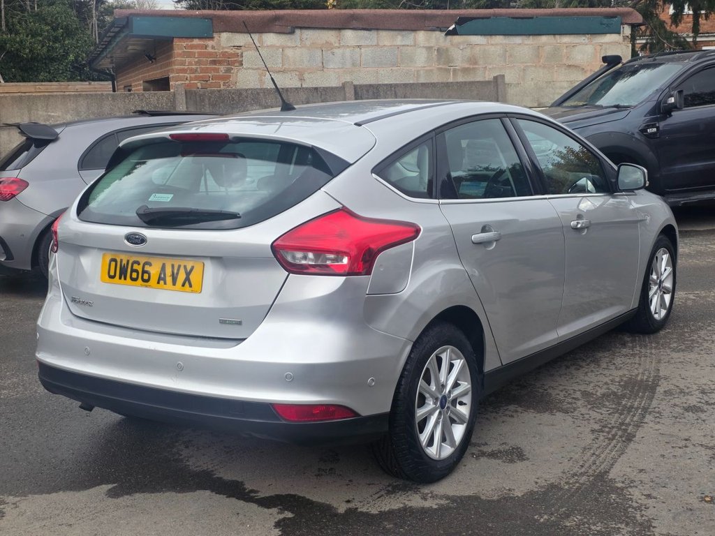 Used Ford Focus 2017 for sale - 76558932: Photo 12