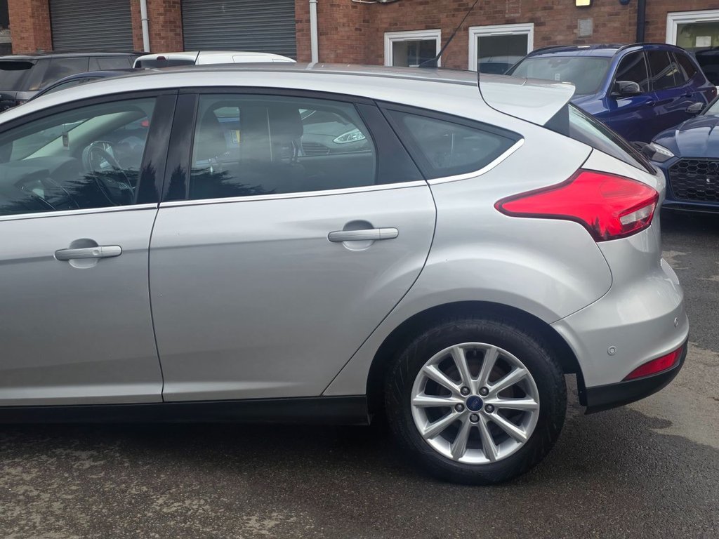 Used Ford Focus 2017 for sale - 76558932: Photo 19