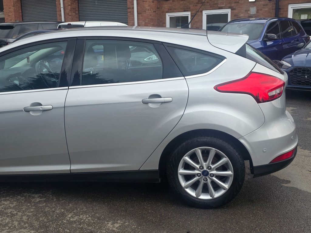 Used Ford Focus 2017 for sale - 76558932: Photo 20