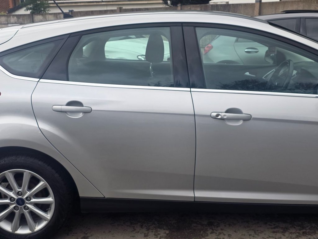 Used Ford Focus 2017 for sale - 76558932: Photo 9