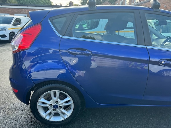 Used Ford Fiesta 2015 for sale - 76256159: Photo 13