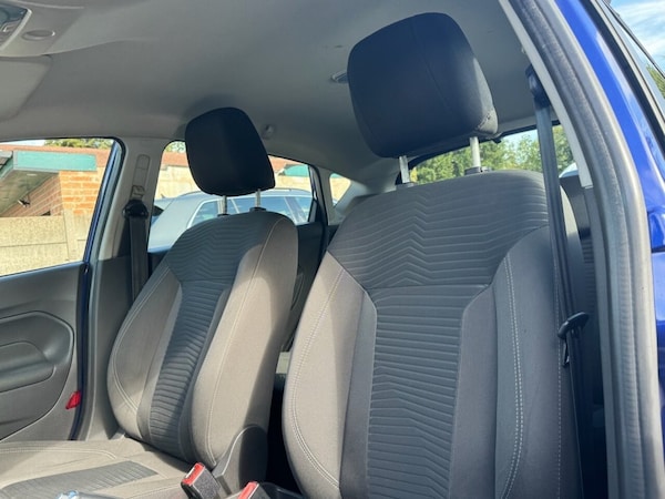 Used Ford Fiesta 2015 for sale - 76256159: Photo 37