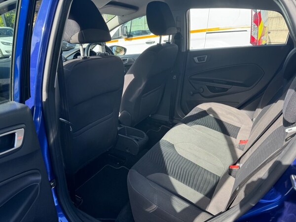 Used Ford Fiesta 2015 for sale - 76256159: Photo 40