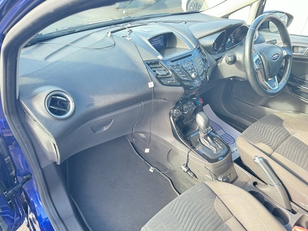 Used Ford Fiesta 2015 for sale - 76256159: Photo 9