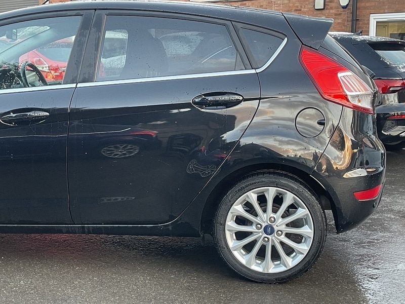 Used Ford Fiesta 2016 for sale - 77149339: Photo 12